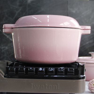에나메일 된 Cast Iron Skillets 2 in 1 더블 네덜란드 오븐 요리 가구 세트